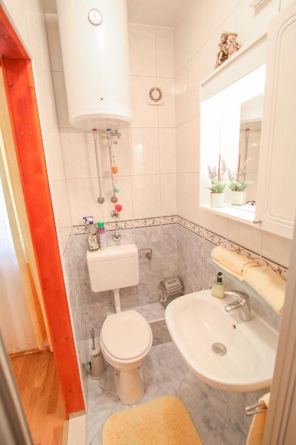 Sunshine Apartment Makarska Exterior photo